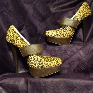 Shoes: NWOT Leopard Stilettos
